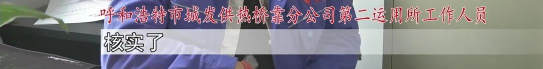 DƬ